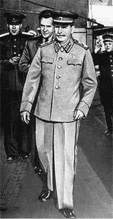 И.В.Сталин на крейсере "Молотов"